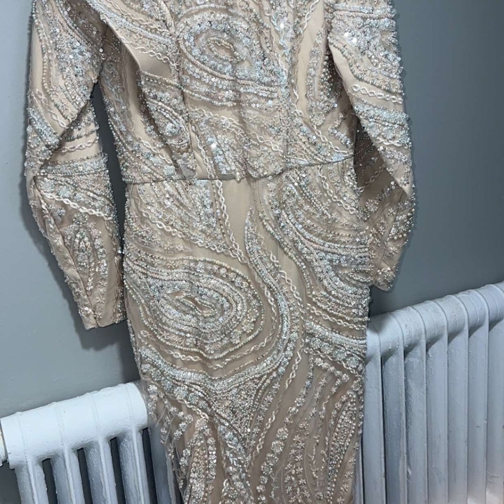 Beautiful, custom-made gown size 8